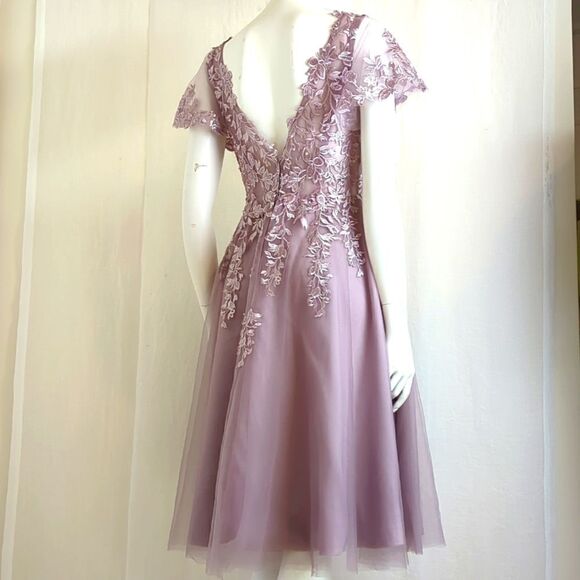 Party, Special Occasion Dress Mauve Lace, Sparkle and Tulle Size 4 NWOT - Picture 4 of 9